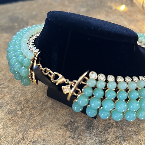 Banana republic, gorgeous necklace - Picture 3 of 3